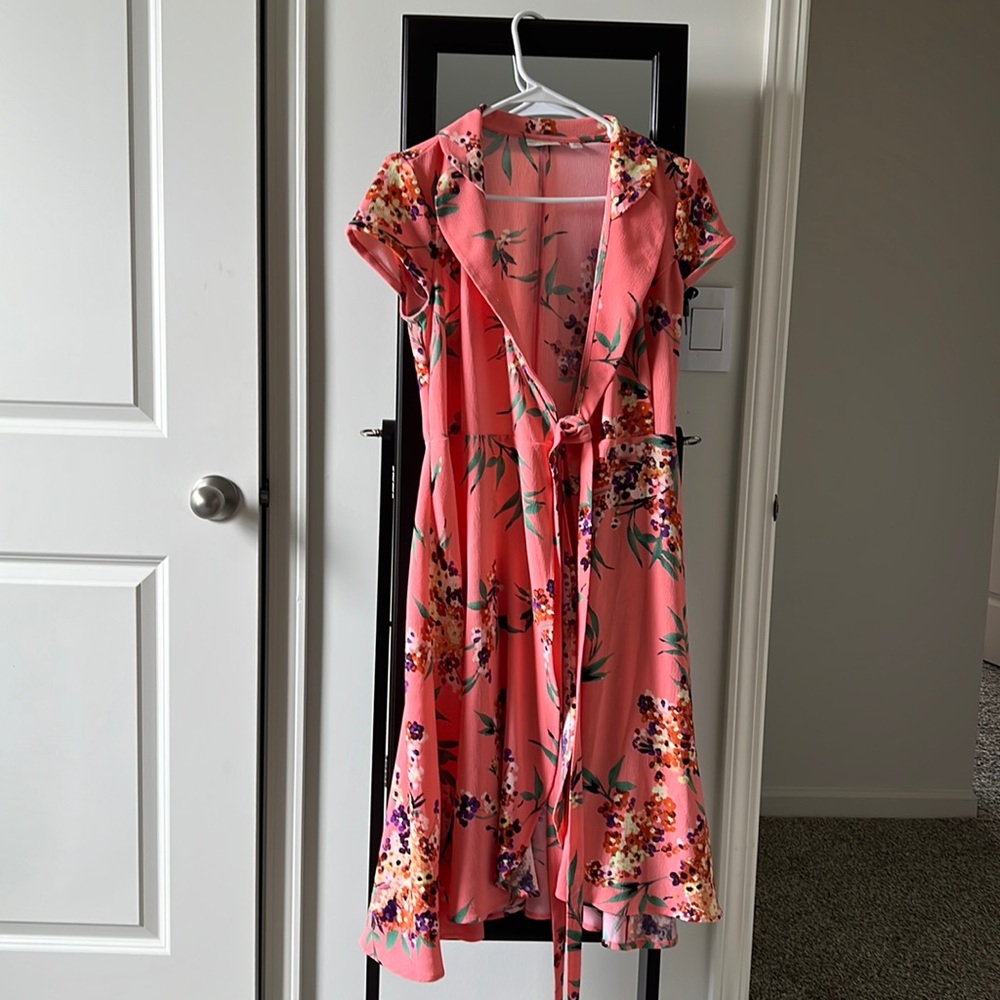 Floral pink dress